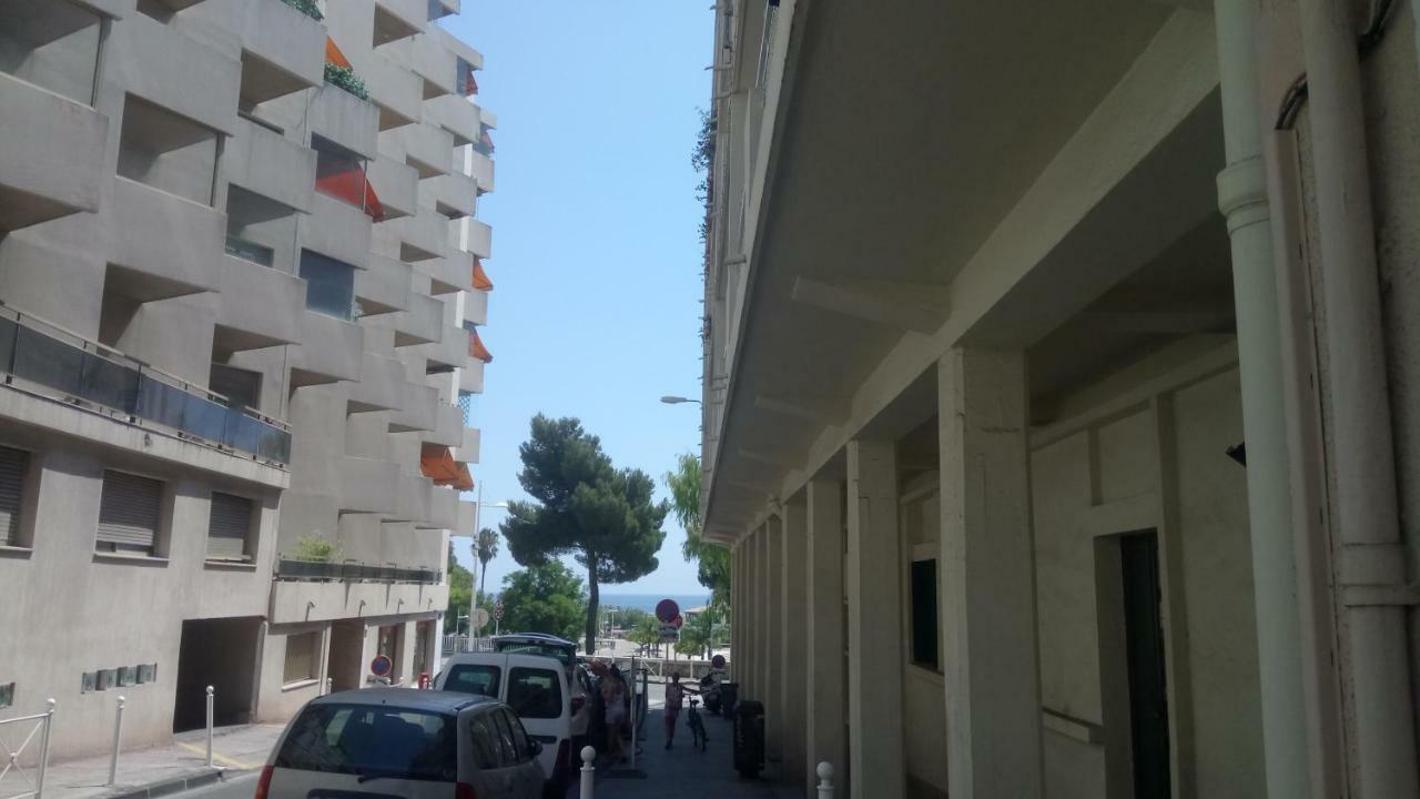 شقة تولون  في Boulevard St Helene المظهر الخارجي الصورة